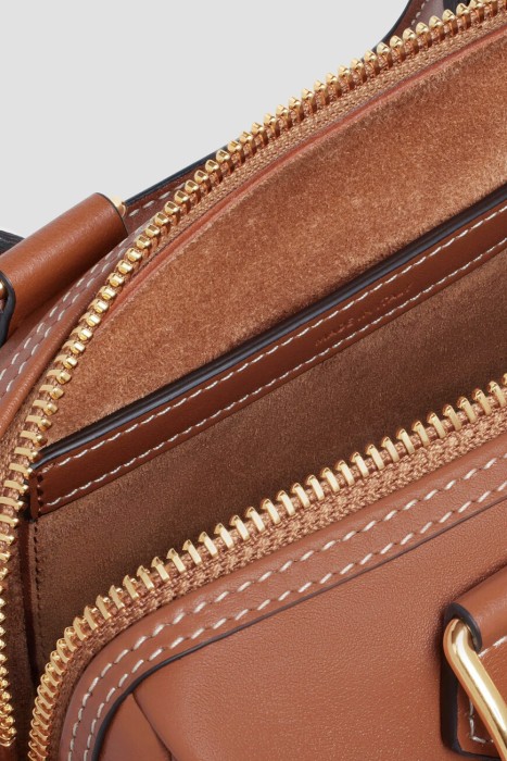 сумка  модель boston на сезон этого года фотография