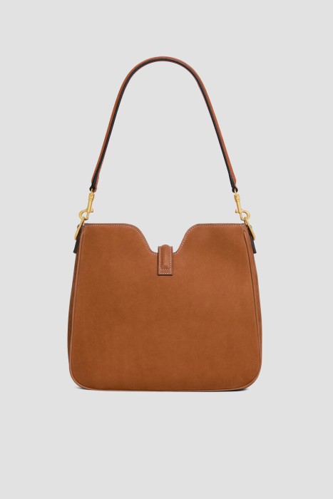 Товар коричневого цвета с внутренней стороны