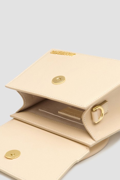 Продукция для женщин фото