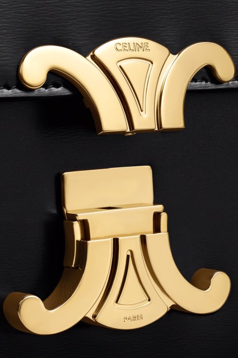 Продукция для женщин фото