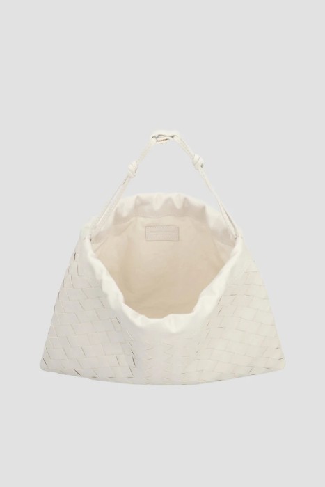 Товар белого цвета с внутренней стороны