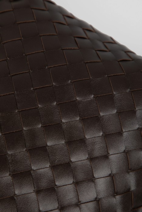 сумка  модель hop small из кожи спереди