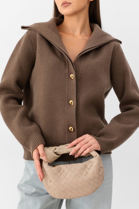 сумка  модель jodie mini от бренда bottega veneta вид слева