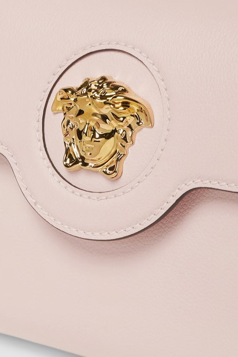 Продукция для женщин фото