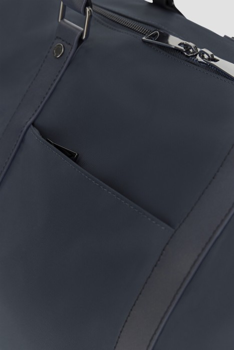 Товар синего цвета с внутренней стороны