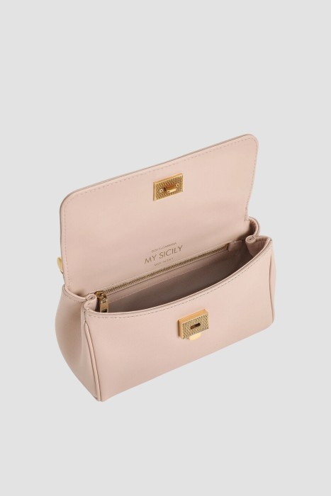 Продукция для женщин фото