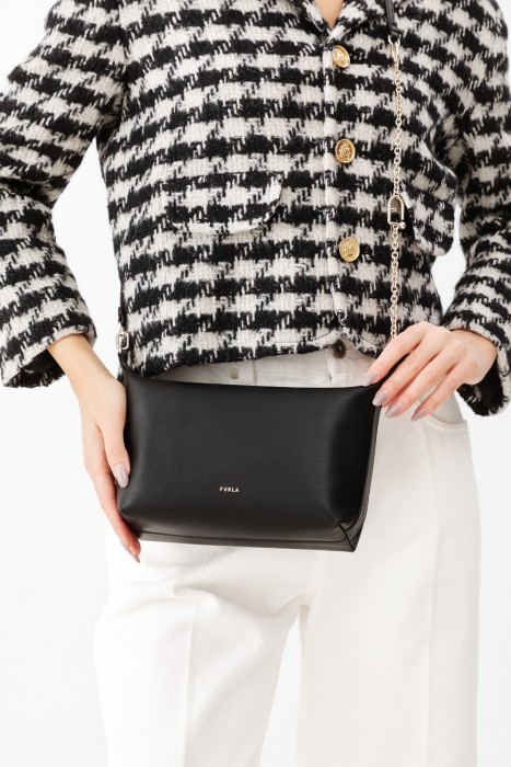 сумка  модель nuvola от бренда furla вид слева