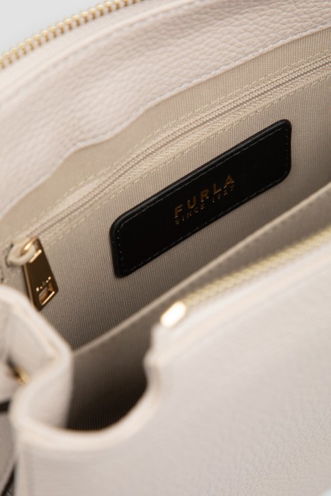 Продукция для женщин фото