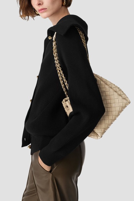 сумка  модель parachute от бренда bottega veneta вид слева