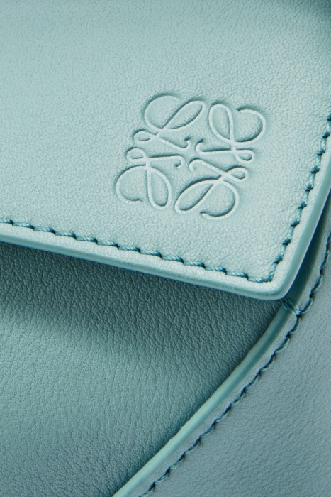 сумка  модель puzzle на сезон этого года фотография