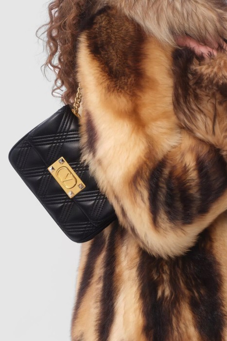 сумка  модель quiltie 67 по цене 225300 руб вид справа