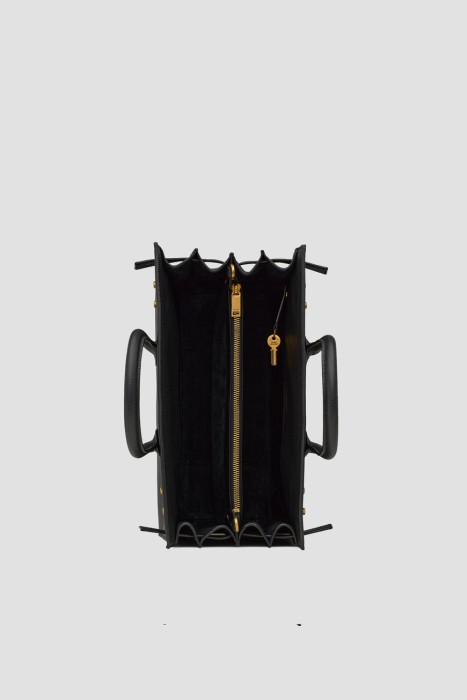 Продукция для женщин фото