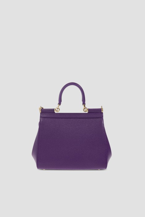 Товар фиолетового цвета с внутренней стороны