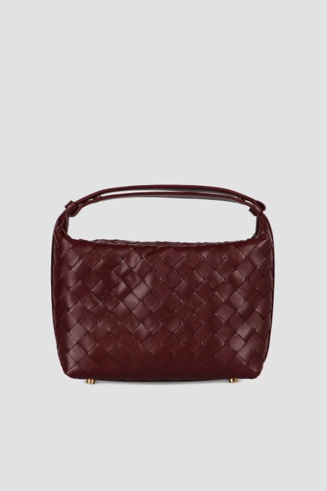 Товар бордового цвета с внутренней стороны