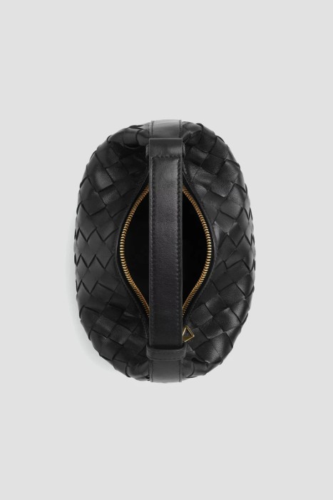 Товар черного цвета с внутренней стороны