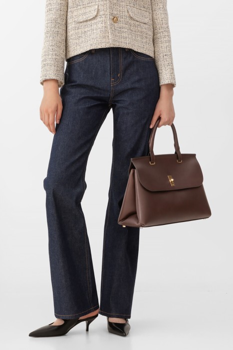 сумка  от бренда celine вид слева