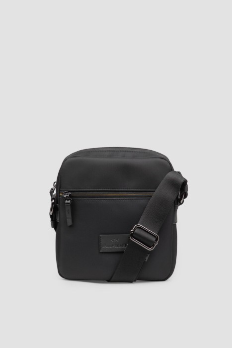 Товар черного цвета с внутренней стороны