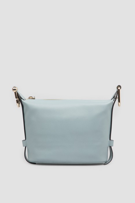 Товар голубого цвета с внутренней стороны