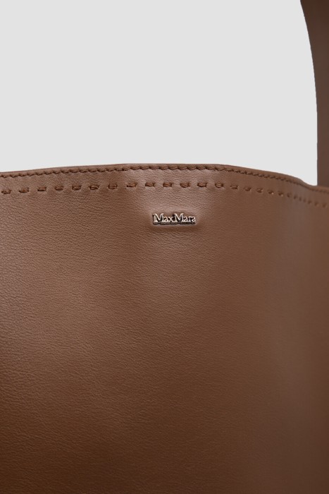 сумка  из кожи спереди