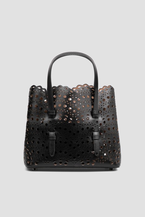 Товар черного цвета с внутренней стороны