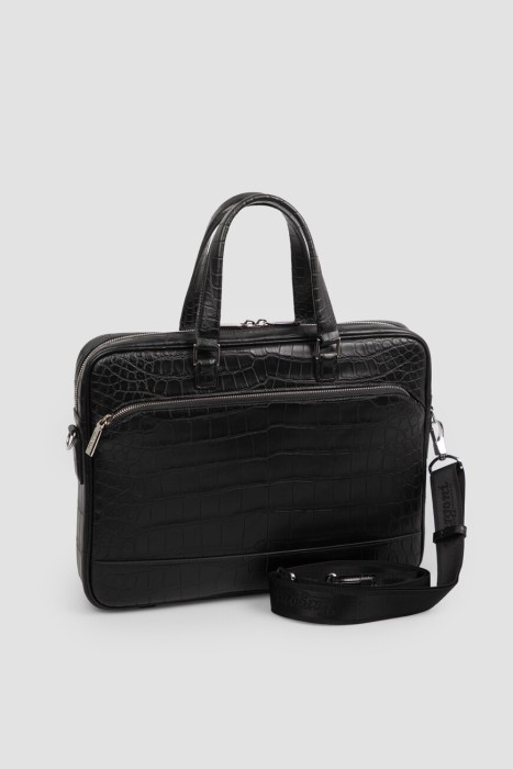 Товар черного цвета с внутренней стороны