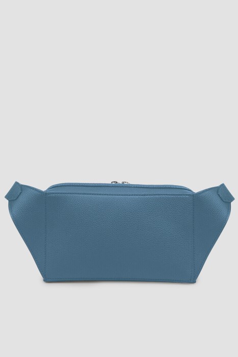 Товар синего цвета с внутренней стороны