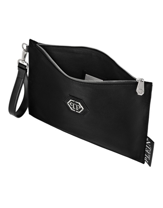 Товар черного цвета с внутренней стороны