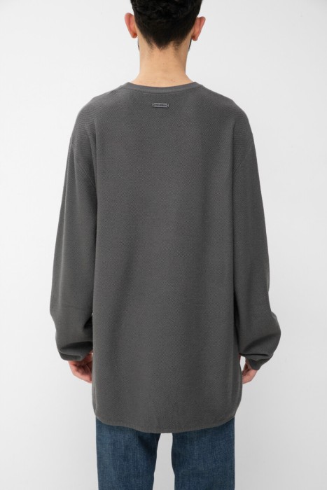 свитер dolce&gabbana модель из эксклюзивной коллекции от бренда dolce & gabbana вид слева