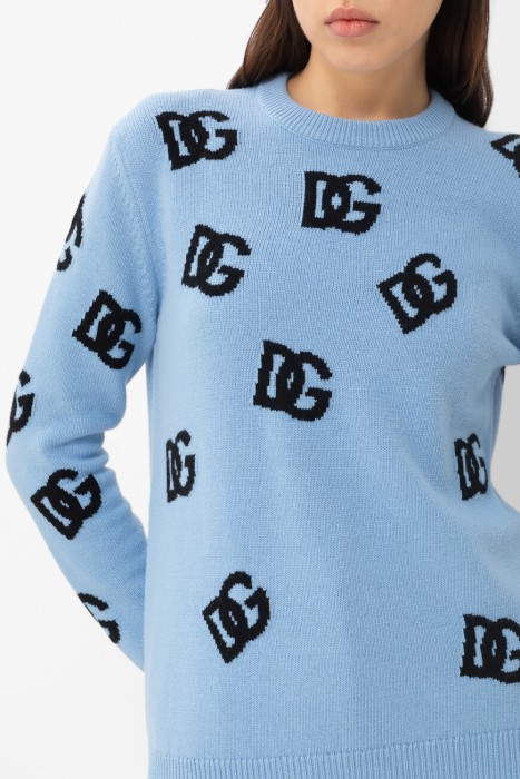 свитер dolce&gabbana модель из коллекции dna из италии вид сбоку