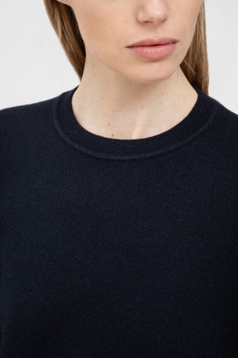 свитер  модель platinum из италии вид сбоку
