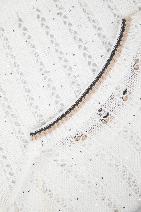 свитер-топ  для взрослого возраста с изнаночной стороны