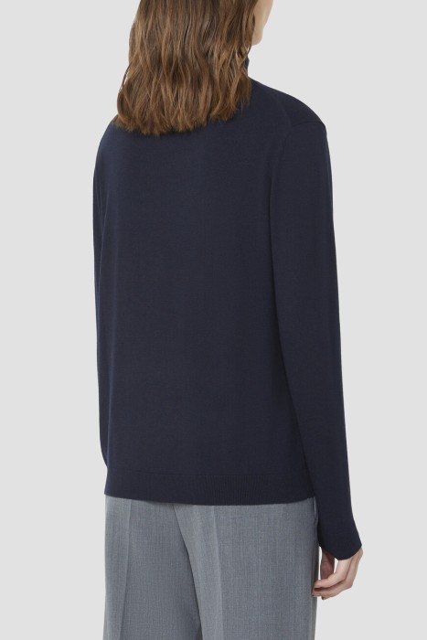 свитер  по цене 27200 руб вид справа