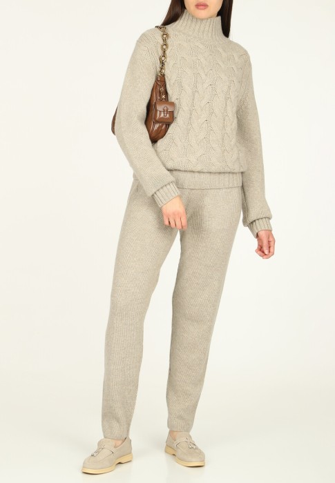 свитер  от бренда allude вид слева