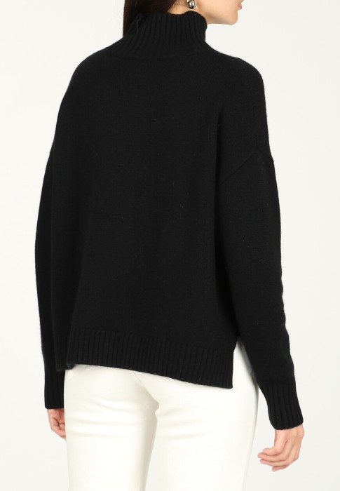 свитер  из германии вид сбоку