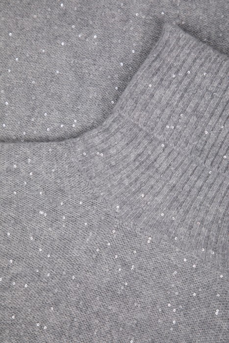 свитер  из шерсти спереди