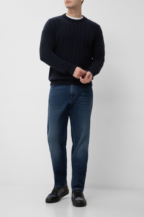 свитер  из кашемира спереди