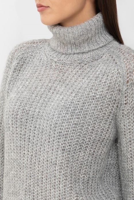 свитер  из франции вид сбоку