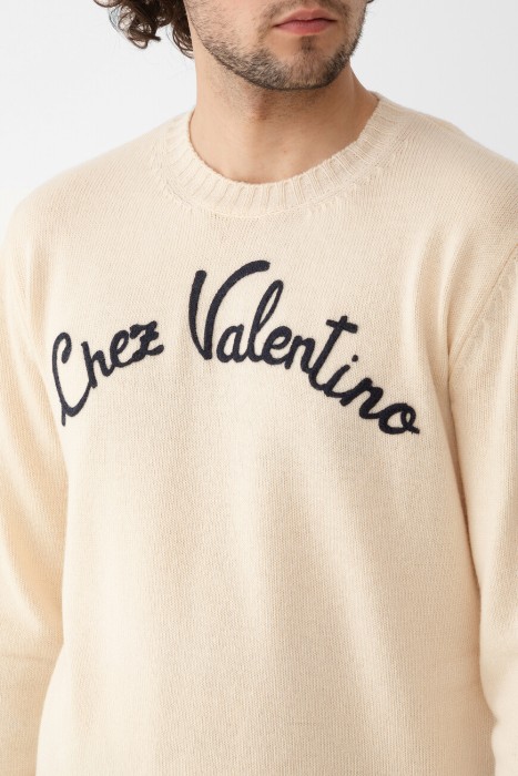 свитер  из италии вид сбоку