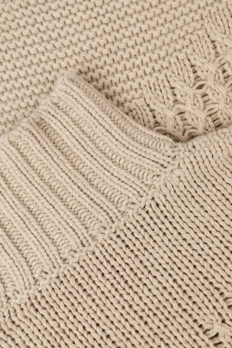 свитер  из кашемира спереди