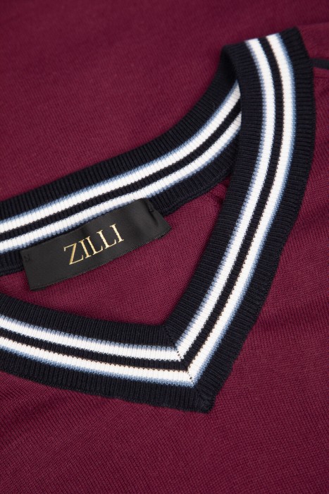 свитер  из хлопка спереди