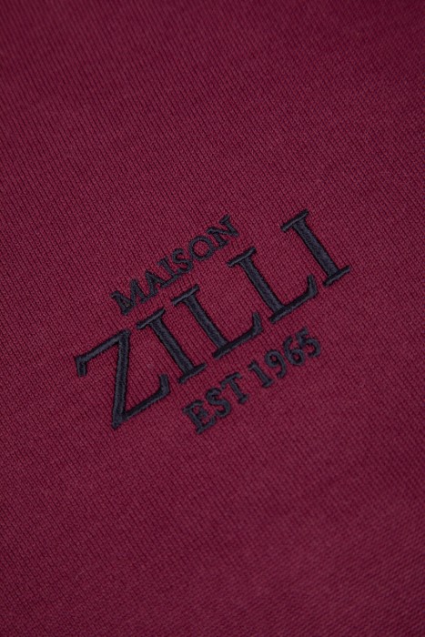 свитер  универсального стиля с лицевой стороны