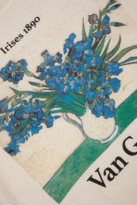 свитер  для взрослого возраста с изнаночной стороны