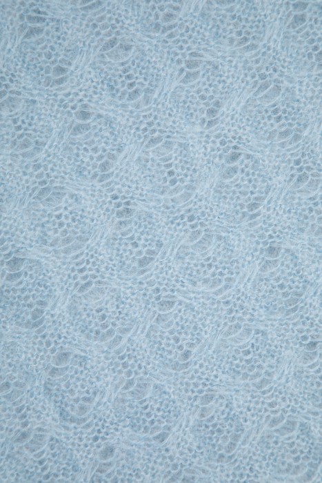 свитер  универсального стиля с лицевой стороны