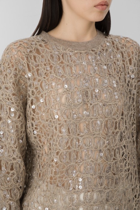 свитер  из италии вид сбоку