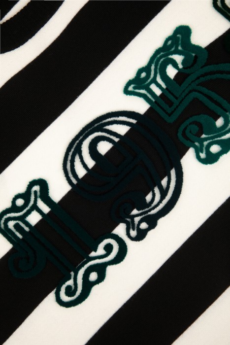 Продукция для женщин фото