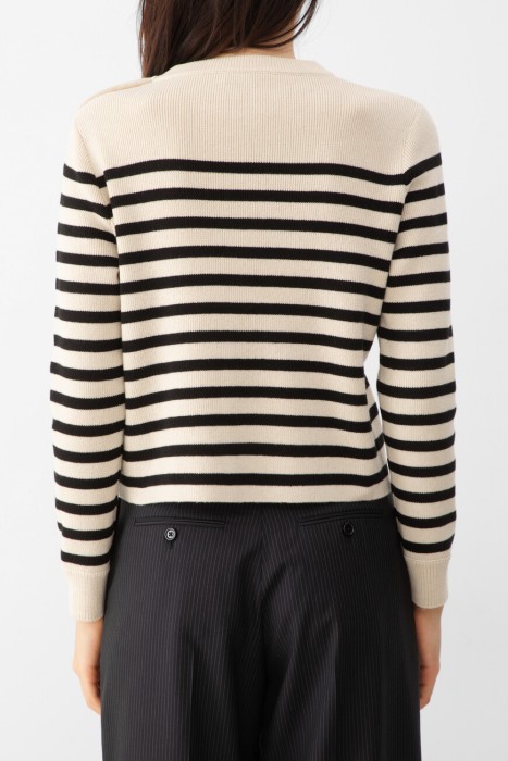 свитер  от бренда celine вид слева