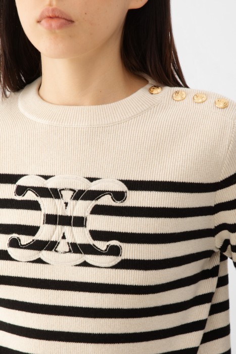 свитер  из франции вид сбоку