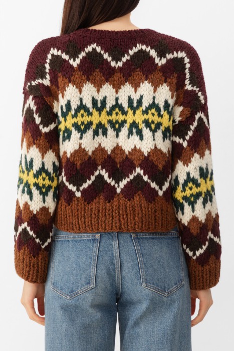 свитер  от бренда celine вид слева