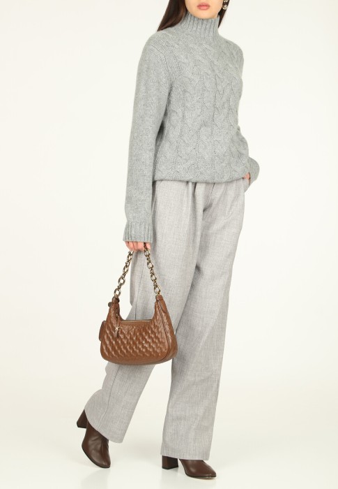 свитер  от бренда allude вид слева