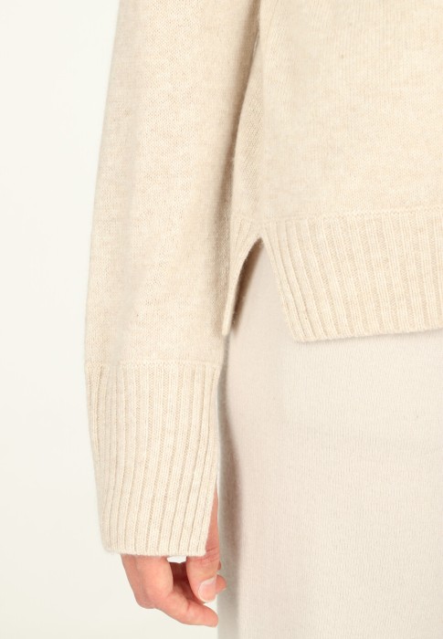 Продукция для женщин фото